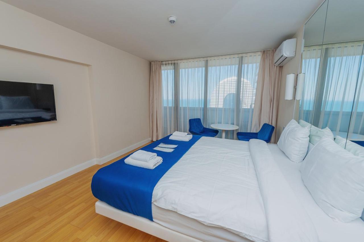 Orbi City Suite バトゥーミ エクステリア 写真