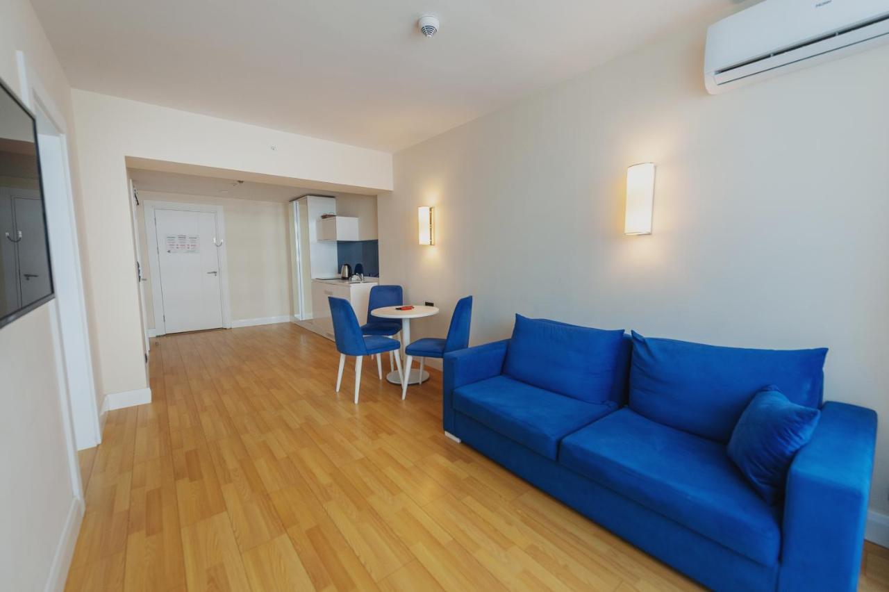 Orbi City Suite バトゥーミ エクステリア 写真