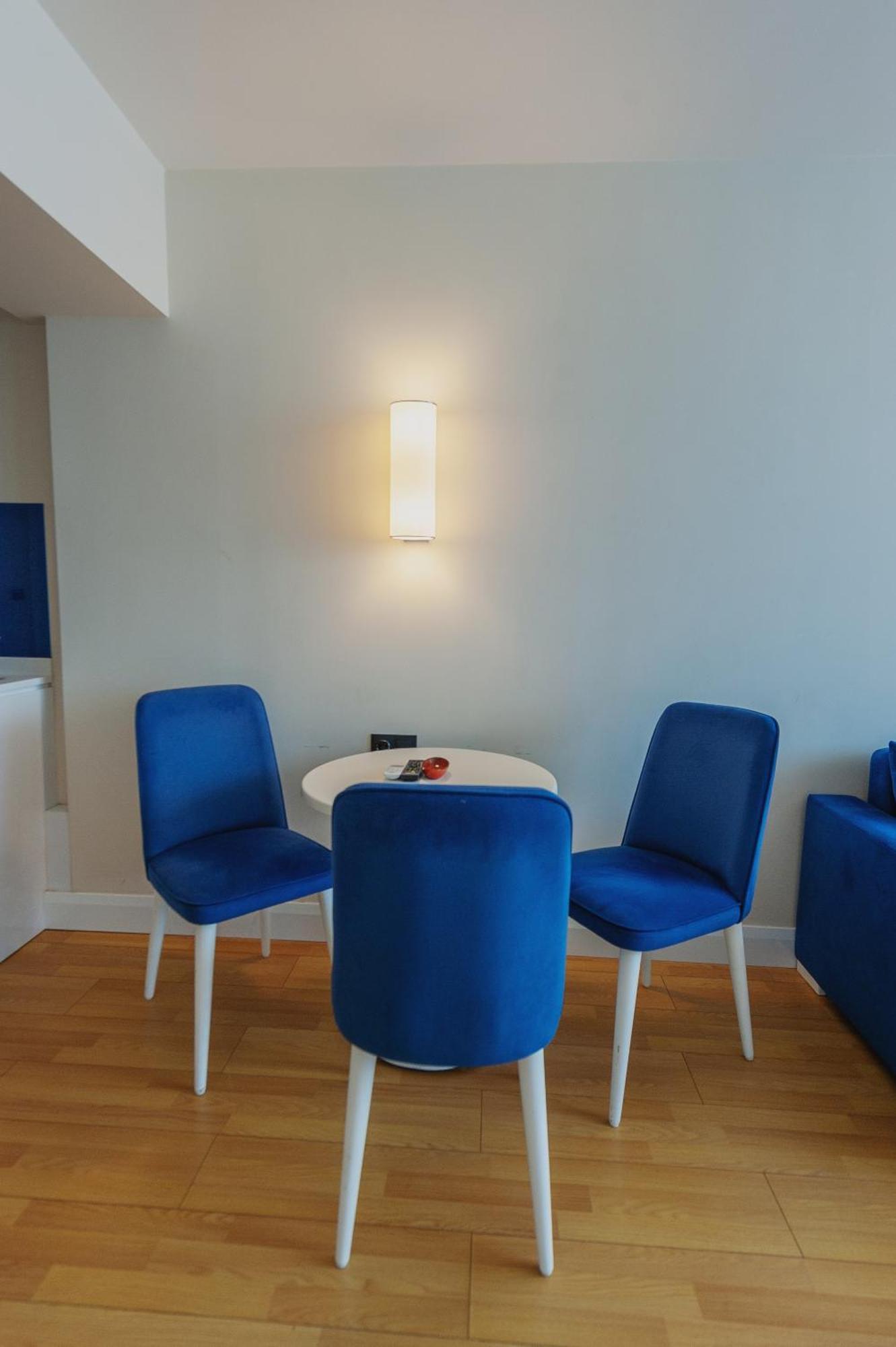 Orbi City Suite バトゥーミ エクステリア 写真